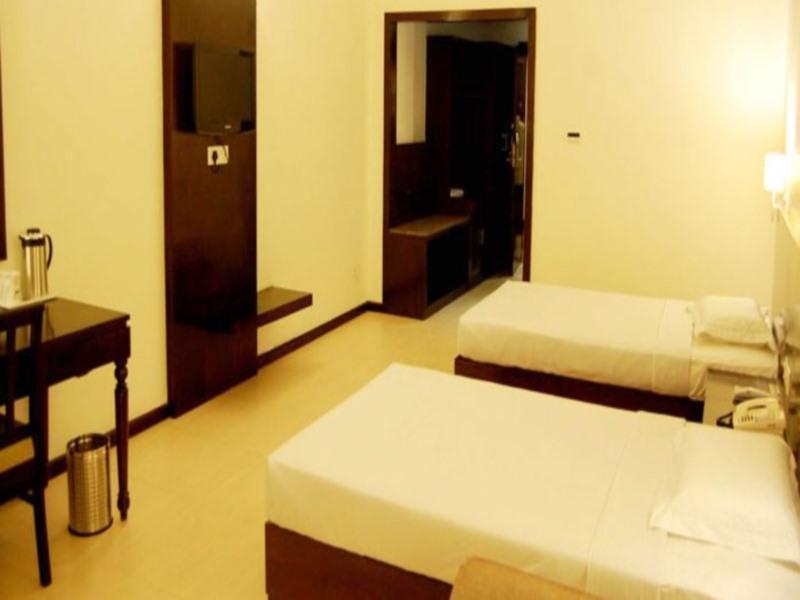 Hotel Ark Continental Rudrapur Ngoại thất bức ảnh